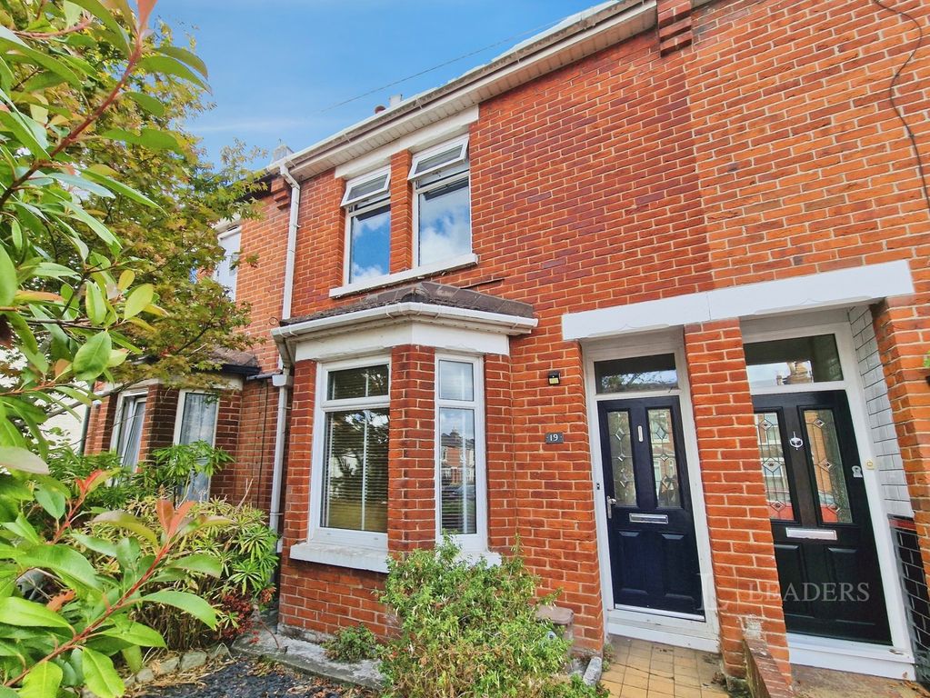 Property photo 1 of 10 External