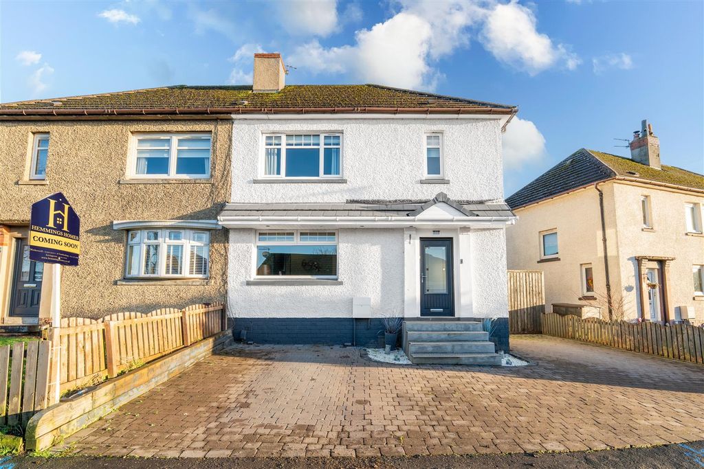 Property photo 2 of 21 External.Front.2.Jpg