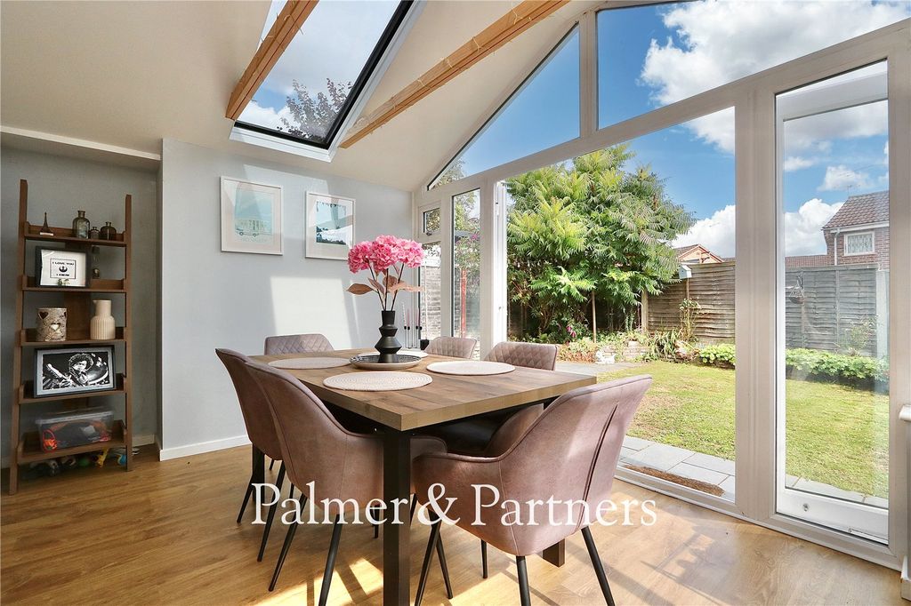 Property photo 3 of 31 Picture No. 01