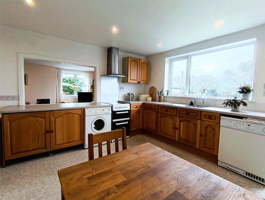 Property photo 3 of 15 Picture No. 25