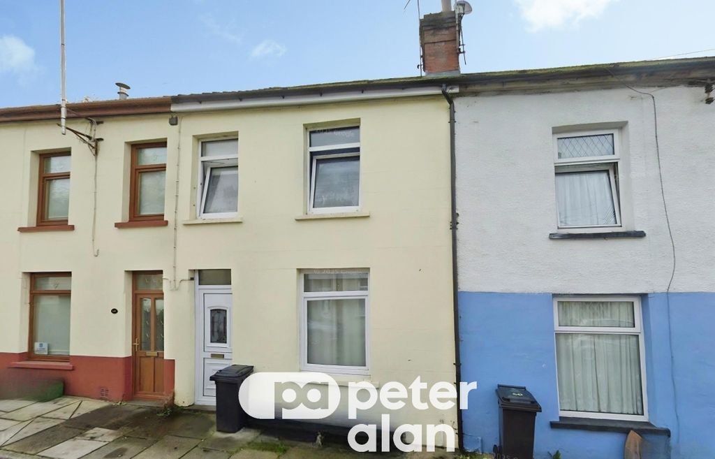 Property photo 3 of 13