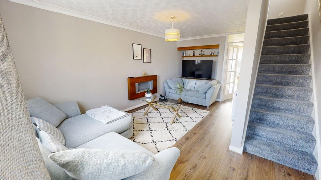Property photo 2 of 12 Wallsend-Portland-Dorset-UK-09112025_130454