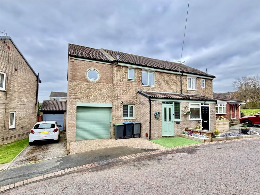 Property photo 1 of 20