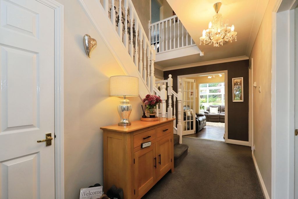Property photo 2 of 20 Pbox-Img.Jpg