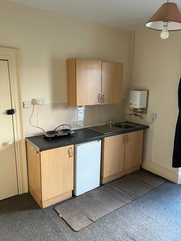 Property photo 2 of 3