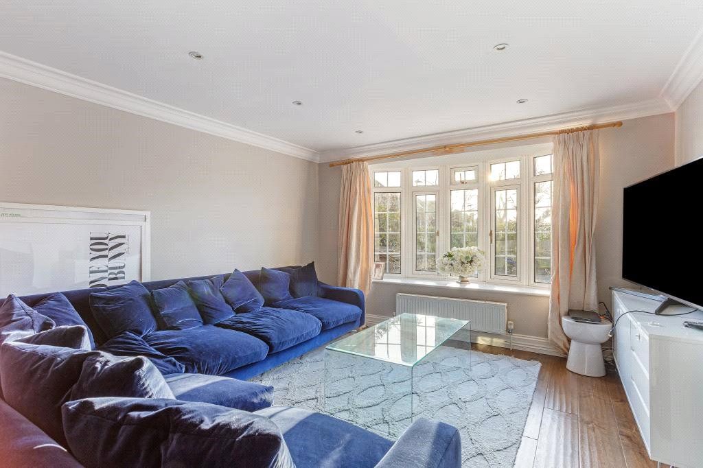 Property photo 2 of 10 Picture No. 05