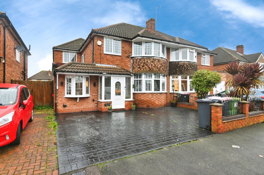 Property photo 2 of 20