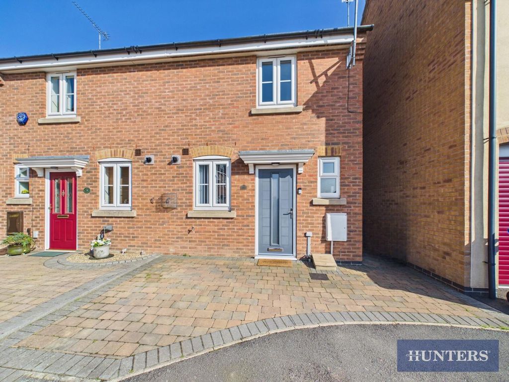 Property photo 1 of 17 Front