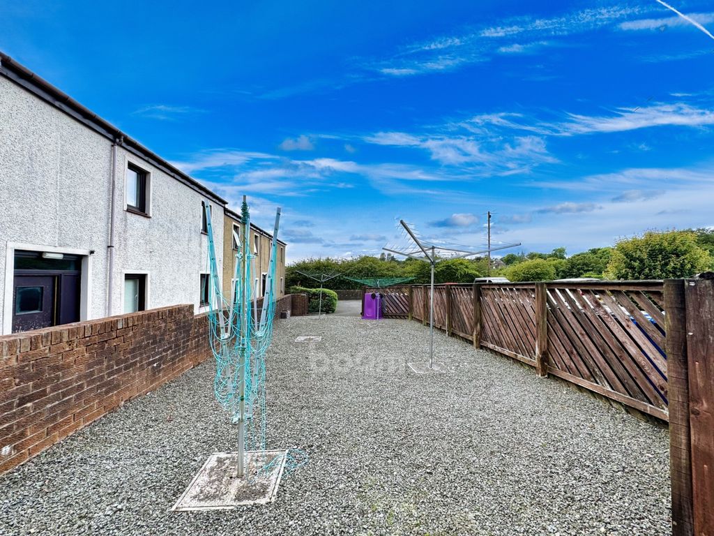 Property photo 3 of 16 Img_5815