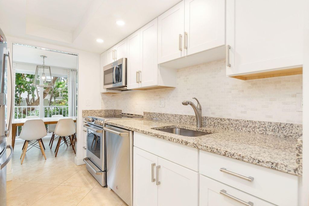 Property photo 2 of 14 <Alttext/>