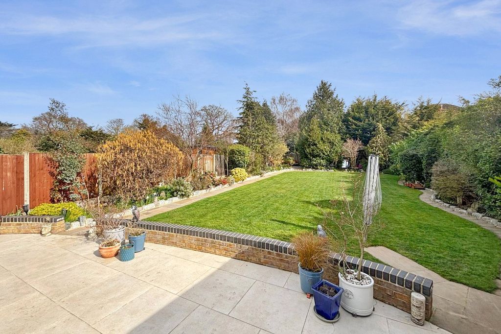Property photo 2 of 21 Rear Garden