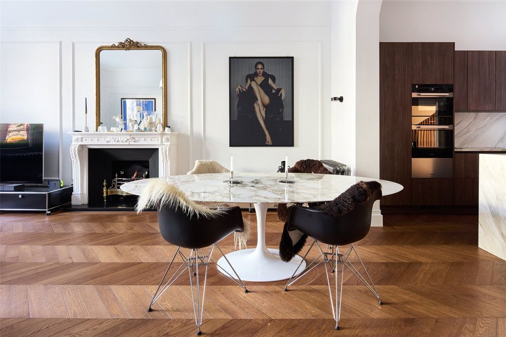 Property photo 2 of 24 Picture No. 09