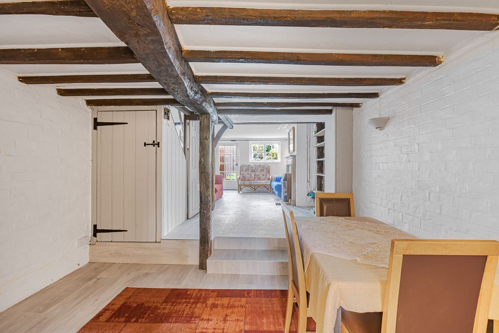 Property photo 3 of 18