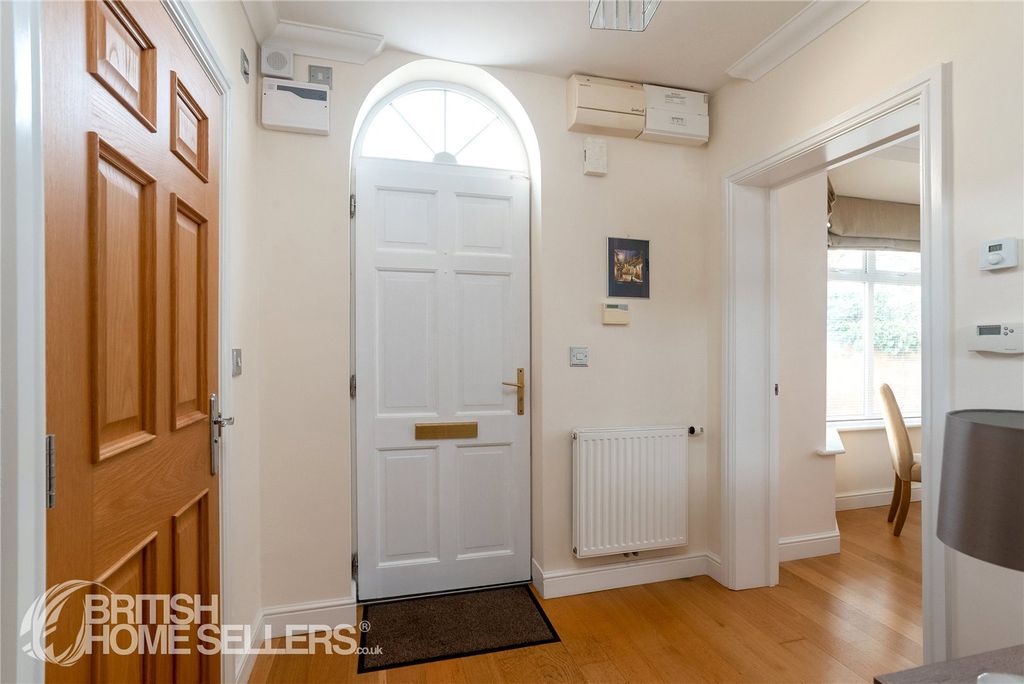 Property photo 2 of 14 Picture No. 06