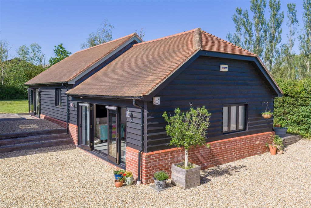Property photo 3 of 19 Annexe