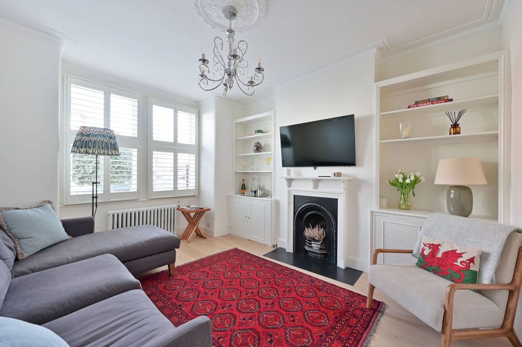 Property photo 1 of 15