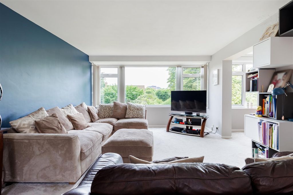 Property photo 3 of 18 21_St_Margarets-3.Jpg