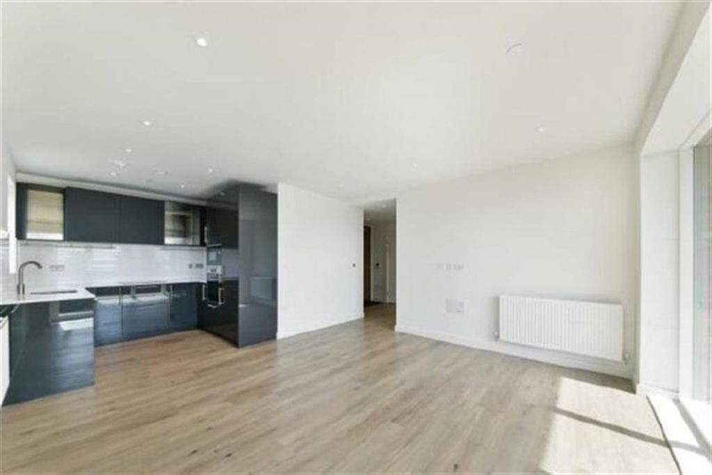 Property photo 1 of 8 (Main)