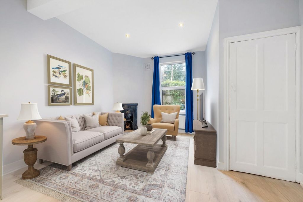 Property photo 3 of 14 Reception Virtually Staged(3).Jpg