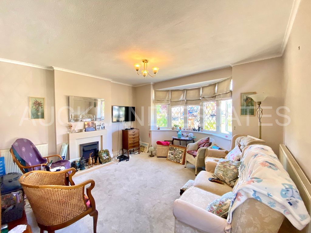 Property photo 3 of 16 Img_1115