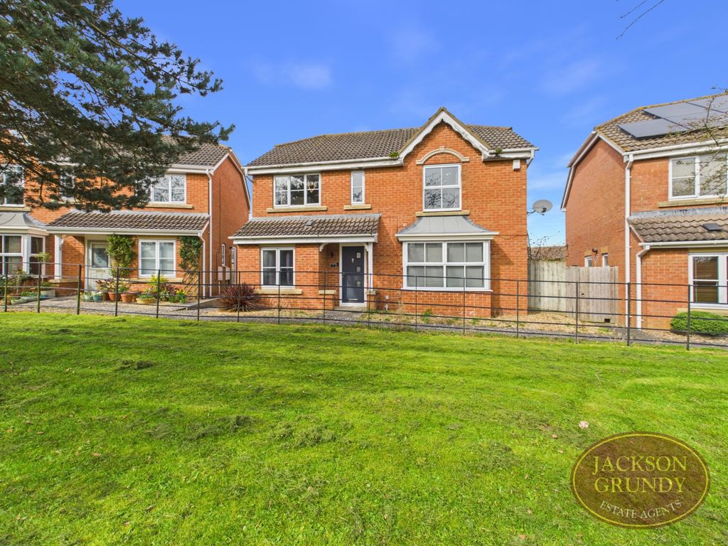 Property photo 1 of 18 Barley Close