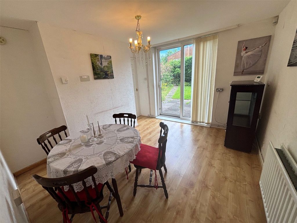 Property photo 2 of 10 Picture No. 03