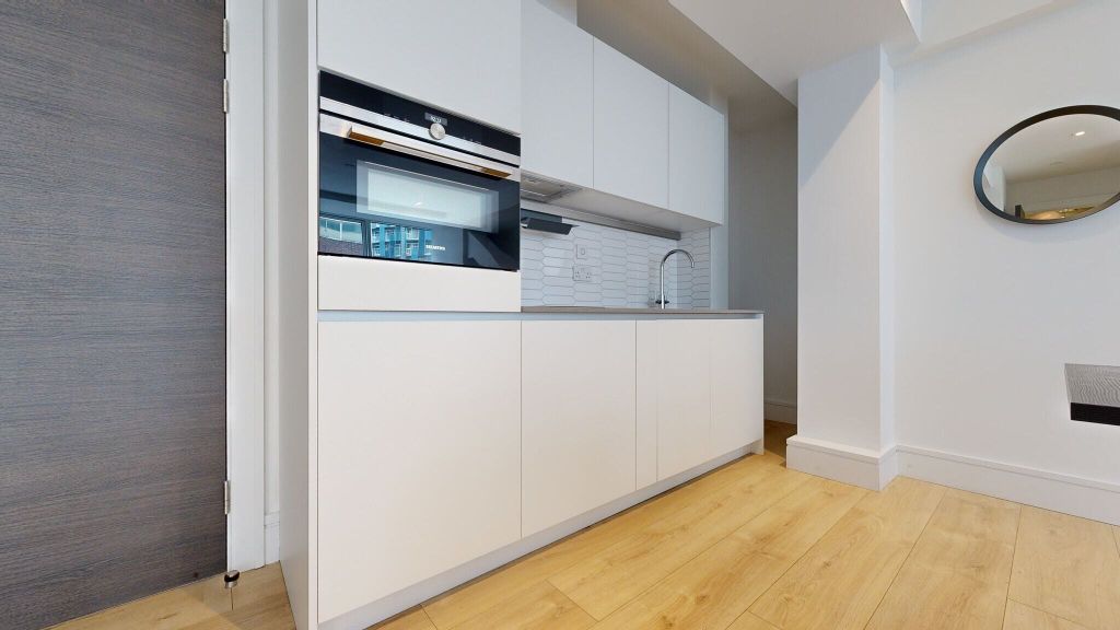 Property photo 2 of 16 Kitchen