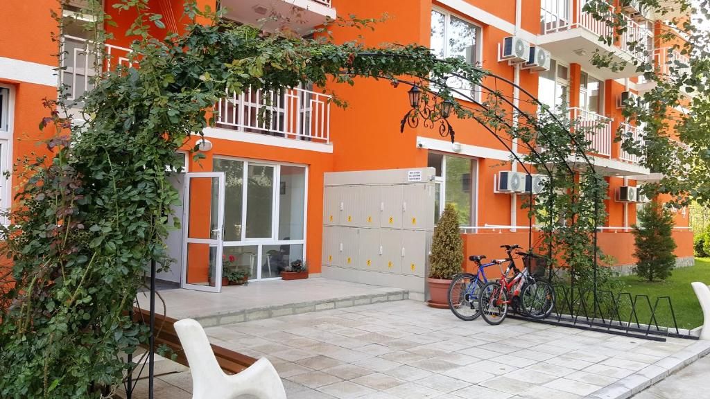 Property photo 3 of 16