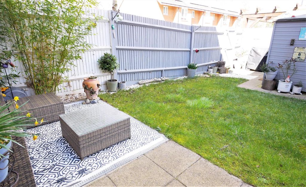 Property photo 2 of 14