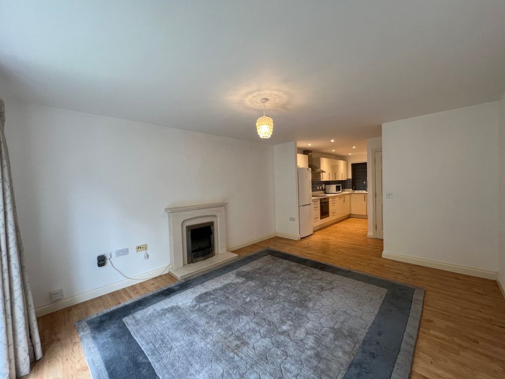 Property photo 2 of 13 Picture No. 04