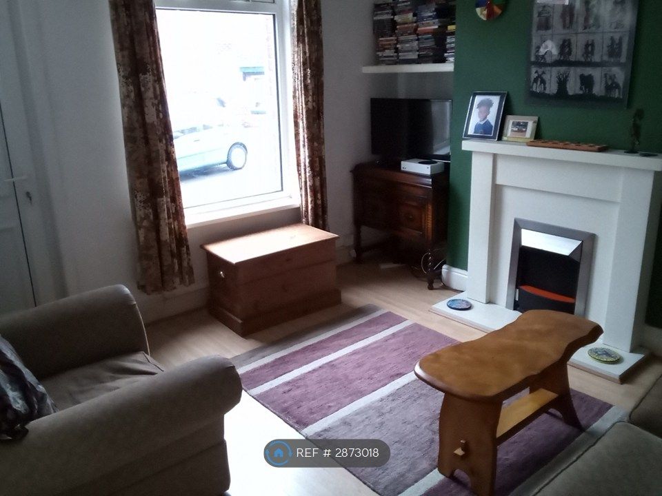 Property photo 2 of 16