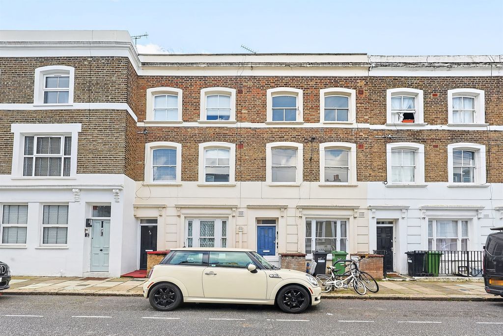 Property photo 1 of 11