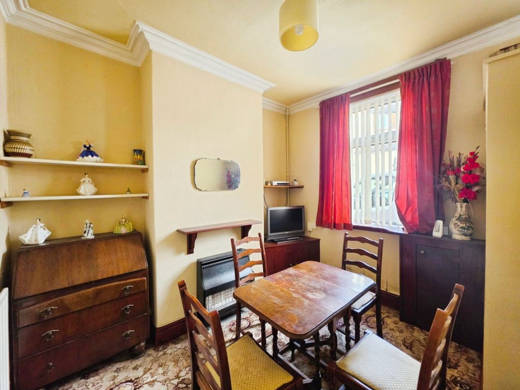 Property photo 2 of 18 Pbox-Img.Jpg