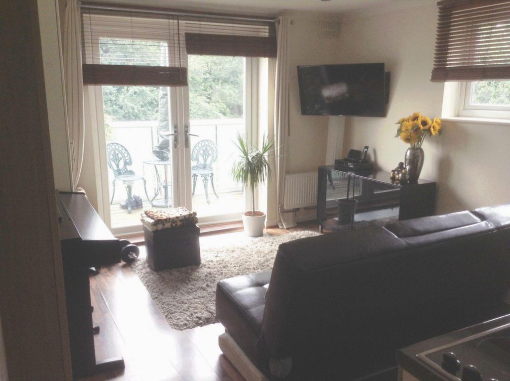 Property photo 3 of 7 Photo 3