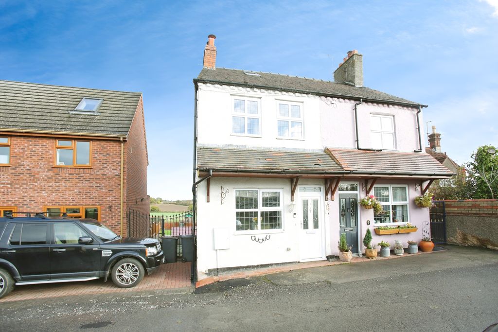 Property photo 1 of 20 8d3E6B4B-593A2538