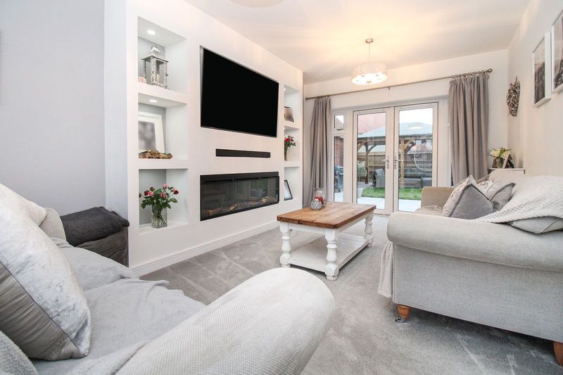 Property photo 2 of 19 Photo 19