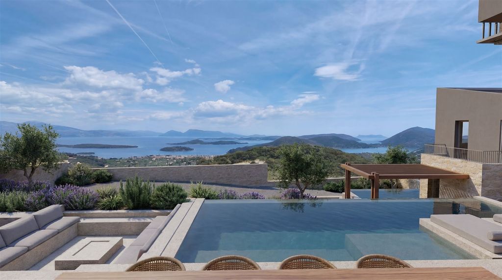 Property photo 1 of 9 Lefkas Panorama