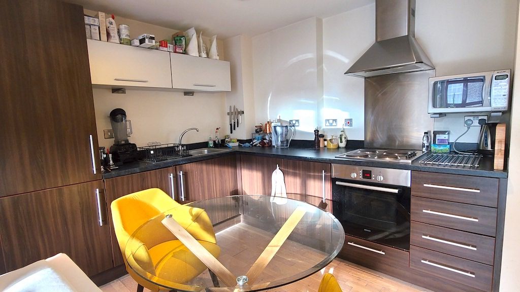 Property photo 2 of 7