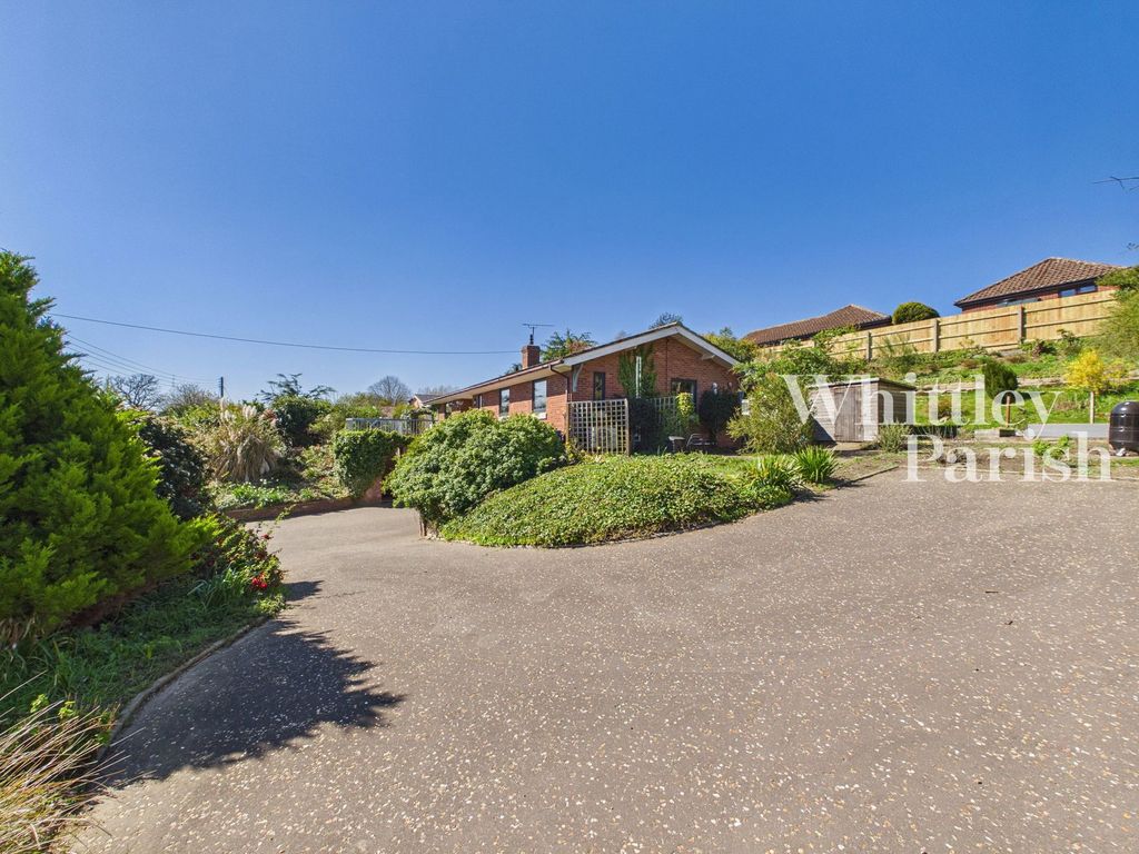 Property photo 1 of 33
