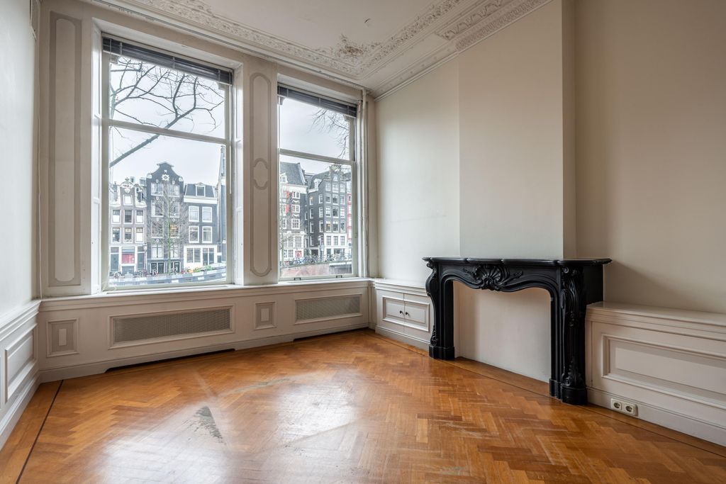 Property photo 3 of 47