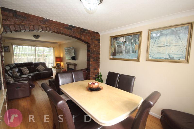 Property photo 2 of 14 Dining Room