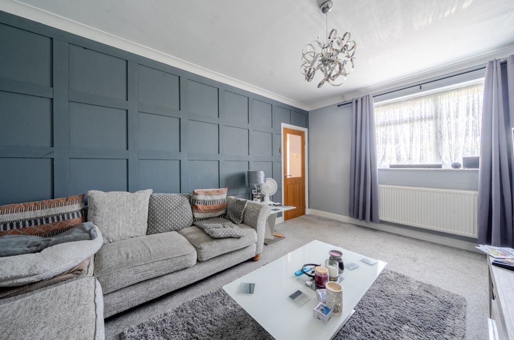 Property photo 2 of 23 1469838-5-6A19Bd2F28Cbf