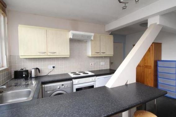 Property photo 2 of 4 Flat 5 12A Vic 1.Jpg