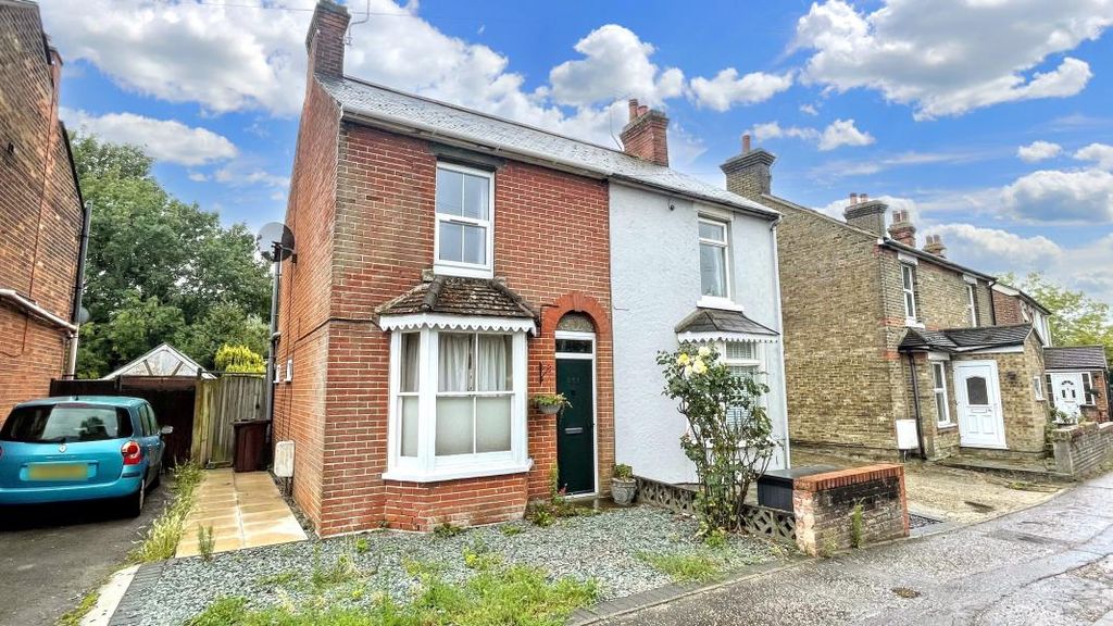 Property photo 1 of 11