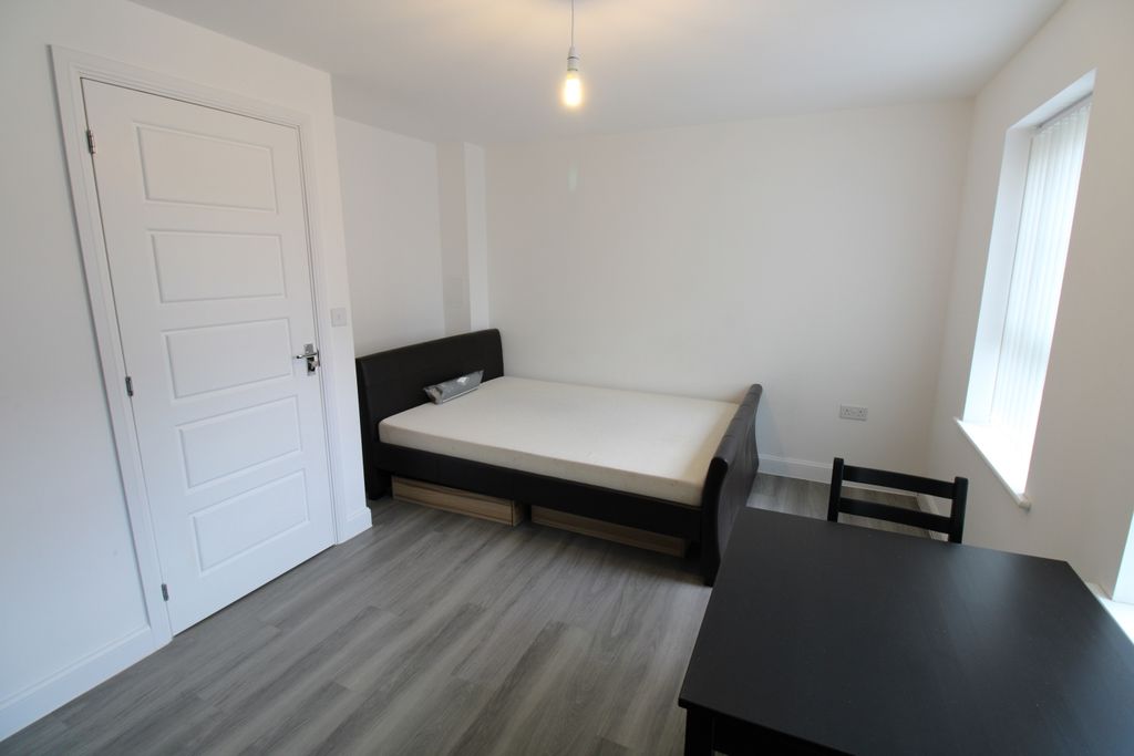 Property photo 3 of 5 Img_2987