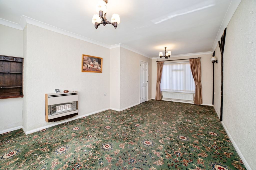 Property photo 2 of 20 Pbox-Img.Jpg