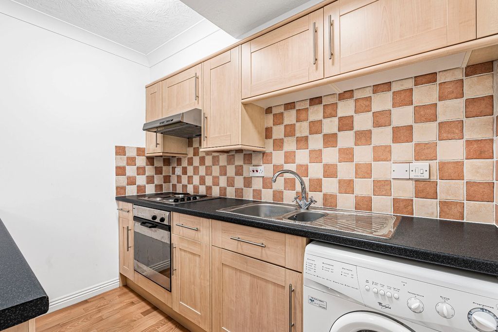 Property photo 3 of 11 Picture No. 05