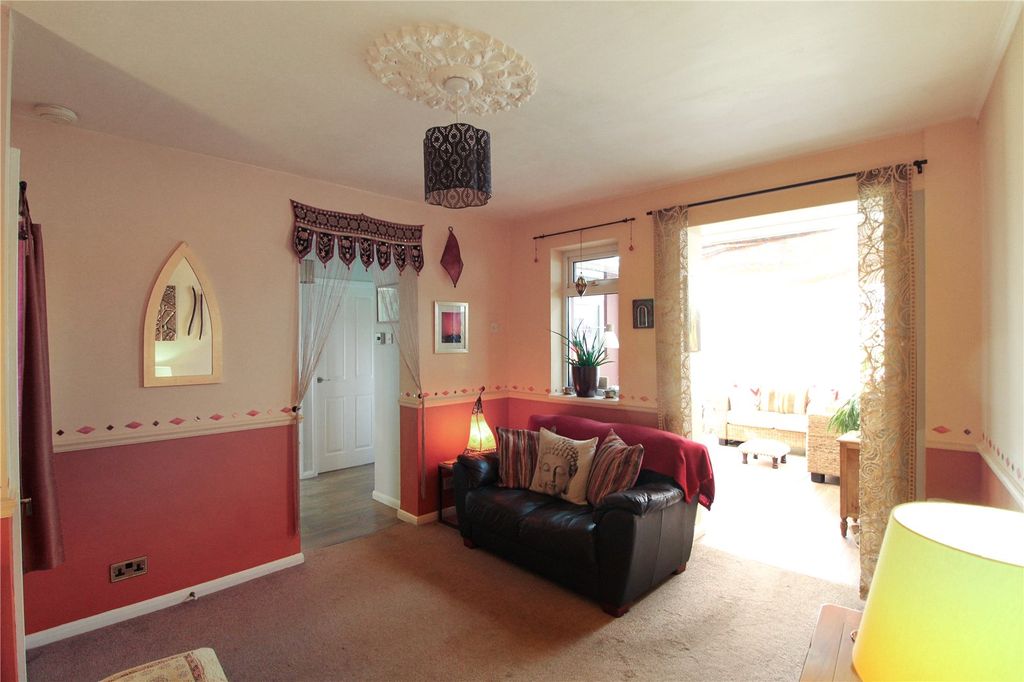 Property photo 2 of 13 Picture No. 29