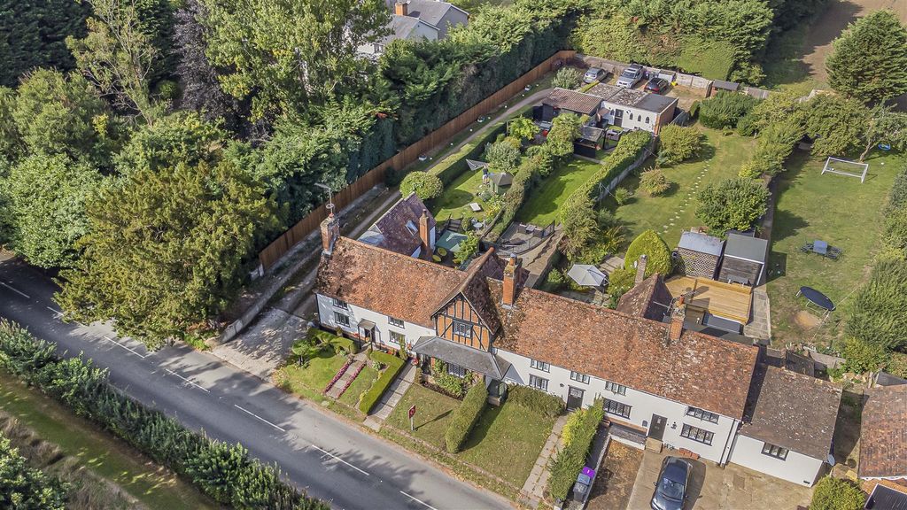 Property photo 3 of 34 12_60338.Jpg