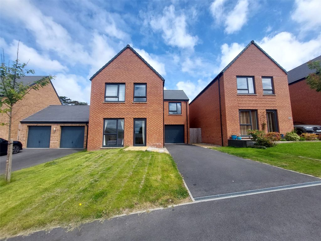 Property photo 1 of 18 Picture No. 20